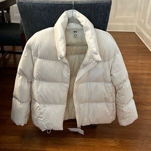 Uniglo women’s powder soft down jacket